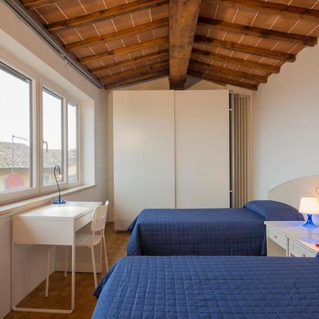 Apartamento Astonish Cathedral View Siena Exterior foto
